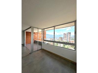 Apartamento en venta en El Poblado, Medellín · foto 2 de 20