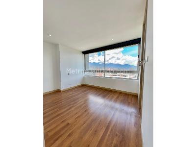 Apartamento en venta en El Poblado, Medellín · foto 7 de 20