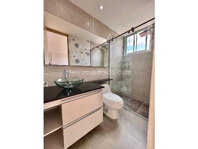 Apartamento en venta en El Poblado, Medellín · foto 10 de 20
