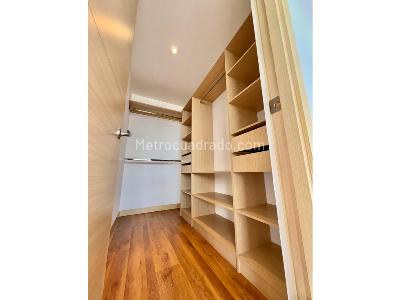 Apartamento en venta en El Poblado, Medellín · foto 13 de 20