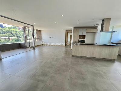 Apartamento en venta en El Poblado, Medellín · foto 19 de 20