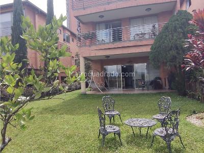 Casa de 3 alcobas en venta en El Poblado, Medellín, 505 m² · foto 2 de 20