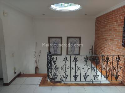 Casa de 3 alcobas en venta en El Poblado, Medellín, 505 m² · foto 7 de 20