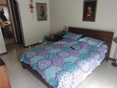 Casa de 3 alcobas en venta en El Poblado, Medellín, 505 m² · foto 14 de 20