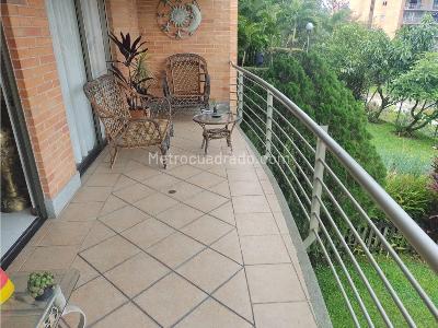 Casa de 3 alcobas en venta en El Poblado, Medellín, 505 m² · foto 20 de 20