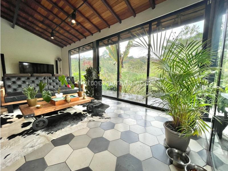 Casa – Carmen De Viboral - Más