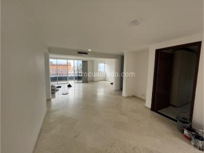 Apartamento en venta en El Poblado, Medellín · foto 5 de 11
