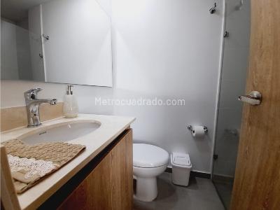 Apartamento de 2 alcobas en venta en San Remo, Sabaneta, 70 m² · foto 12 de 20
