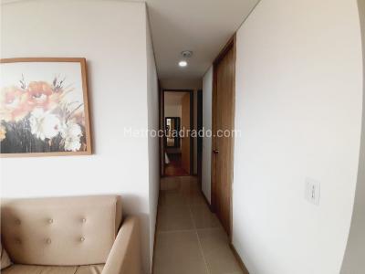 Apartamento de 2 alcobas en venta en San Remo, Sabaneta, 70 m² · foto 13 de 20