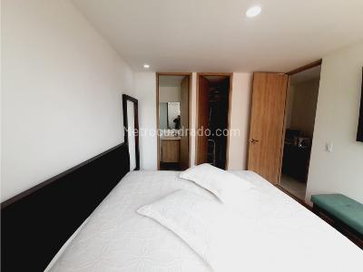 Apartamento de 2 alcobas en venta en San Remo, Sabaneta, 70 m² · foto 17 de 20