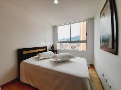 Apartamento de 2 alcobas en venta en San Remo, Sabaneta, 70 m² · foto 18 de 20