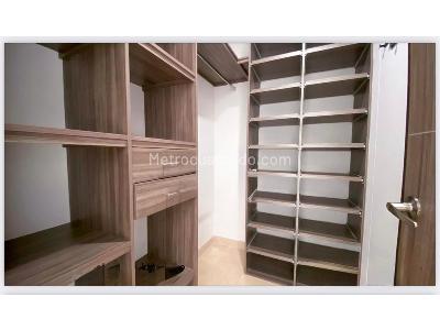 Apartamento de 3 alcobas en venta en El Poblado, Medellín, 170 m² · foto 13 de 15