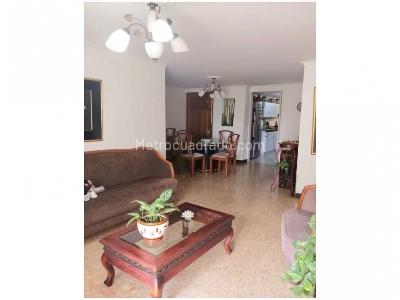 Apartamento en venta en El Nogal, Medellín · foto 3 de 11
