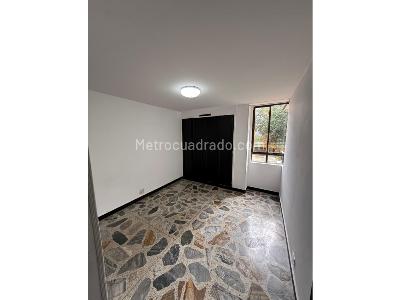 Apartamento en venta en Belen Los Alpes, Medellín · foto 3 de 8