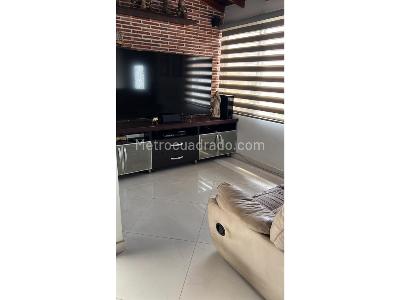 Casa de 3 alcobas en venta en La Mota, Medellín, 180 m² · foto 11 de 20