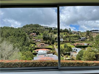 Casa de 5 alcobas en venta en Loma Del Escobero, Envigado, 230 m² · foto 4 de 20