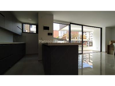 Apartamento de 2 alcobas en venta en La Castellana, Medellín, 180 m² · foto 3 de 20