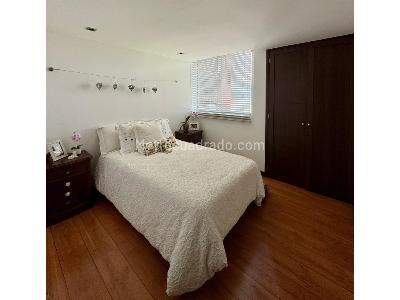 Apartamento de 3 alcobas en venta en El Poblado, Medellín, 154 m² · foto 5 de 17