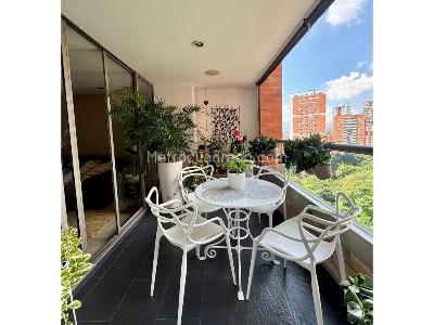 Apartamento de 3 alcobas en venta en El Poblado, Medellín, 154 m² · foto 6 de 17