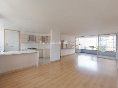Apartamento de 3 alcobas en venta en El Poblado, Medellín, 136 m² · foto 12 de 20