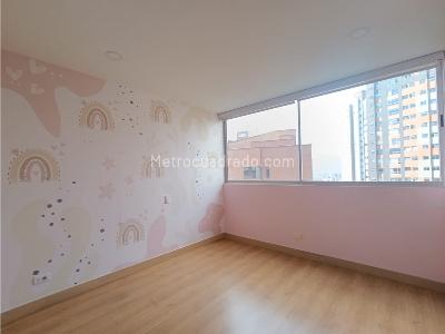 Apartamento de 3 alcobas en venta en El Poblado, Medellín, 136 m² · foto 20 de 20