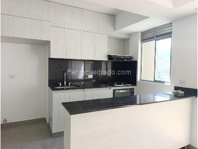 Apartamento de 3 alcobas en venta en Las Lomitas, Sabaneta, 89 m² · foto 2 de 20