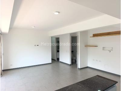 Apartamento de 3 alcobas en venta en Las Lomitas, Sabaneta, 89 m² · foto 3 de 20