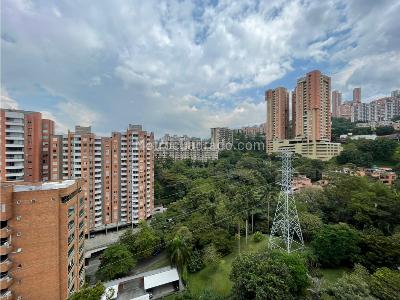 Apartamento en venta en San Julian, Medellín · foto 3 de 20