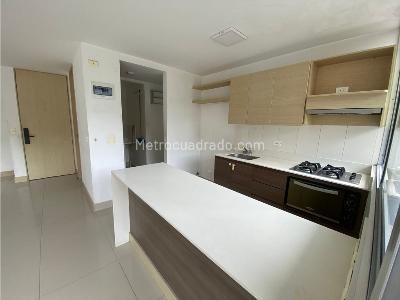 Apartamento en venta en Loma Del Indio, Medellín · foto 7 de 18