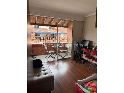 Casa de 3 alcobas en venta en La Mota, Medellín, 182 m² · foto 9 de 12