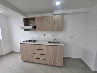 Apartamento en venta en La Cuenca, Envigado · foto 4 de 20