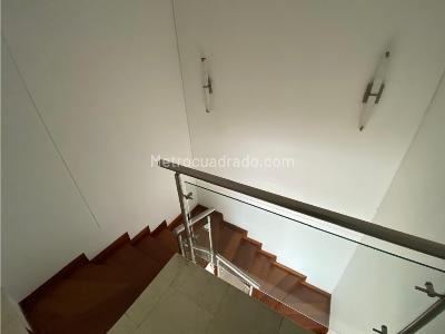 Apartamento de 4 alcobas en venta en El Poblado, Medellín, 321 m² · foto 15 de 20