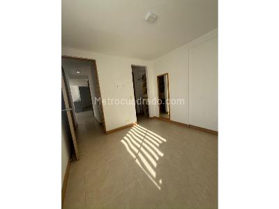Apartamento de 2 alcobas en venta en San Remo, Sabaneta, 64 m² · foto 9 de 20