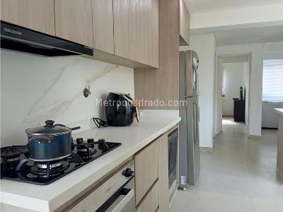 Casa de 2 alcobas en venta en La Mota, Medellín, 106 m² · foto 2 de 14