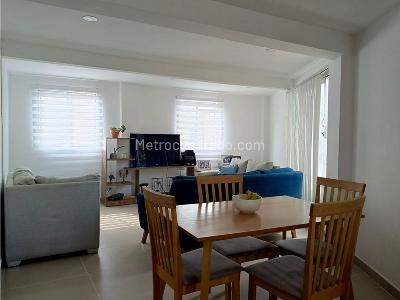 Casa de 2 alcobas en venta en La Mota, Medellín, 106 m² · foto 6 de 14