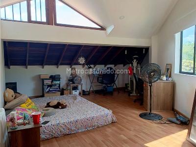 Casa de 2 alcobas en venta en La Mota, Medellín, 106 m² · foto 8 de 14