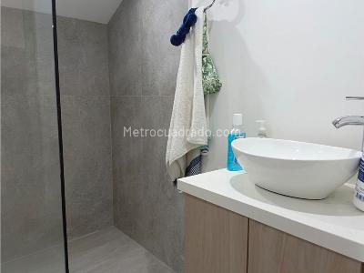 Casa de 2 alcobas en venta en La Mota, Medellín, 106 m² · foto 14 de 14