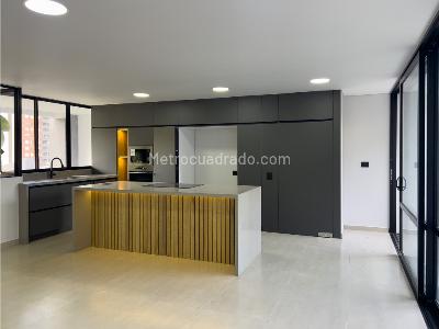 Apartamento en venta en El Poblado, Medellín · foto 4 de 20