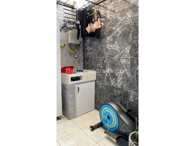 Apartamento de 4 alcobas en venta en Laureles, Medellín, 110 m² · foto 17 de 19