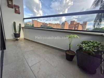 Apartamento de 3 alcobas en venta en Las Acacias, Medellín, 110 m² · foto 13 de 20