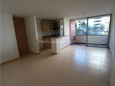 Apartamento en venta en Loma Del Indio, Medellín · foto 2 de 20