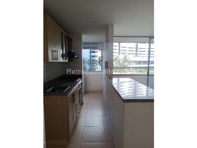 Apartamento en venta en Loma Del Indio, Medellín · foto 13 de 20