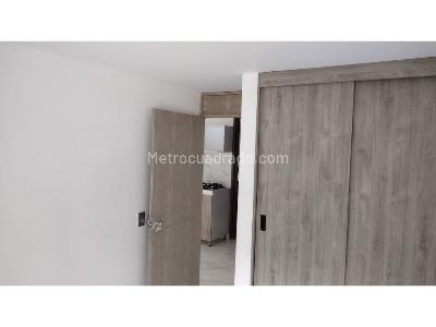 Apartamento en venta en Loma Del Indio, Medellín · foto 10 de 17