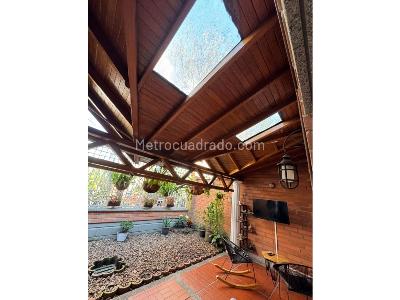 Casa de 5 alcobas en venta en Loma De Los Bernal, Medellín, 192 m² · foto 20 de 20