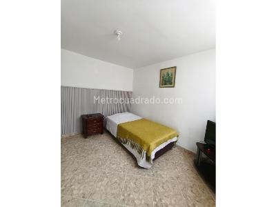 Casa de 5 alcobas en venta en Rodeo Alto, Medellín, 90 m² · foto 10 de 19