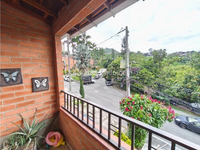 Casa de 5 alcobas en venta en Rodeo Alto, Medellín, 90 m² · foto 18 de 19