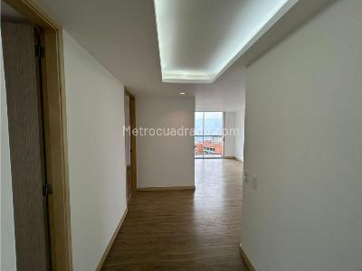 Apartamento en venta en La Calera, Medellín · foto 10 de 19