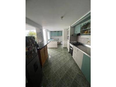 Casa de 4 alcobas en venta en La Mota, Medellín, 145 m² · foto 3 de 16