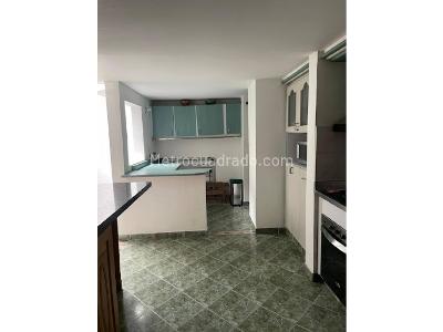 Casa de 4 alcobas en venta en La Mota, Medellín, 145 m² · foto 11 de 16