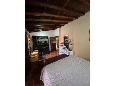 Casa de 4 alcobas en venta en Belen Aliadas, Medellín, 225 m² · foto 6 de 19